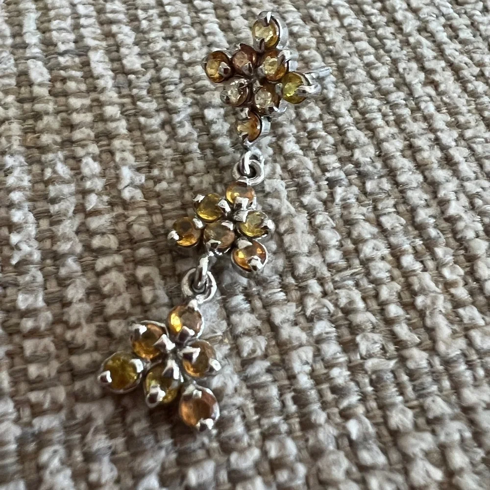 Hand crafted silver and crystal dangle earrings - Picture 3 of 5